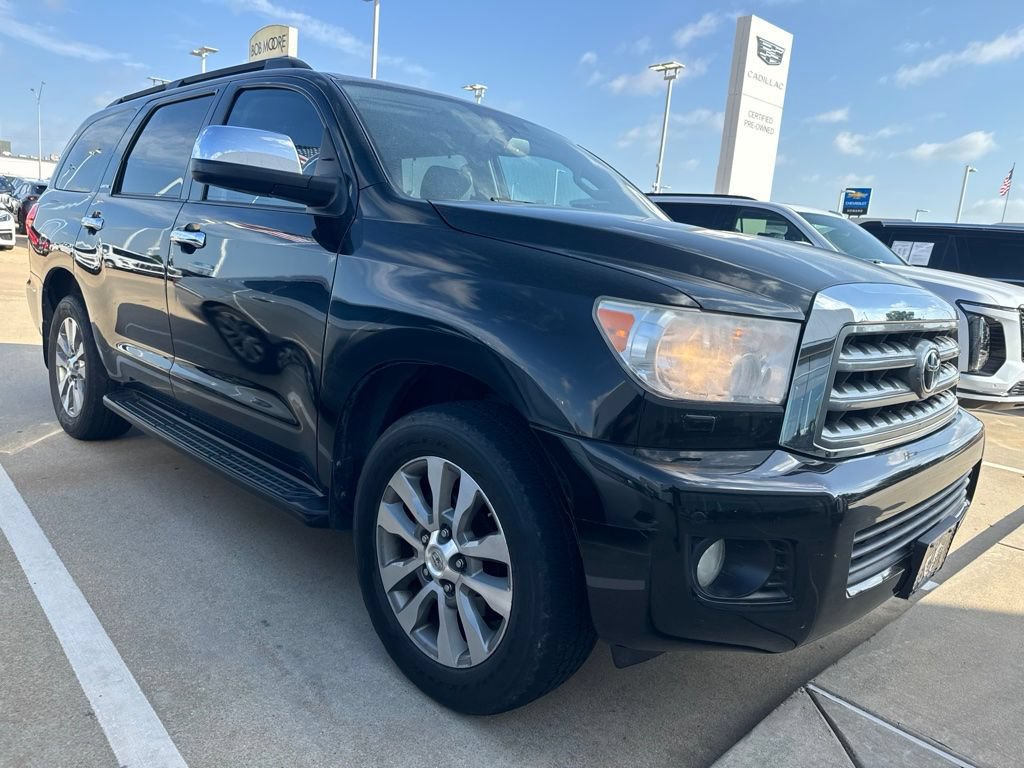 Used 2017 Toyota Sequoia Limited w/ Safety & Convenience Package RWD image 2