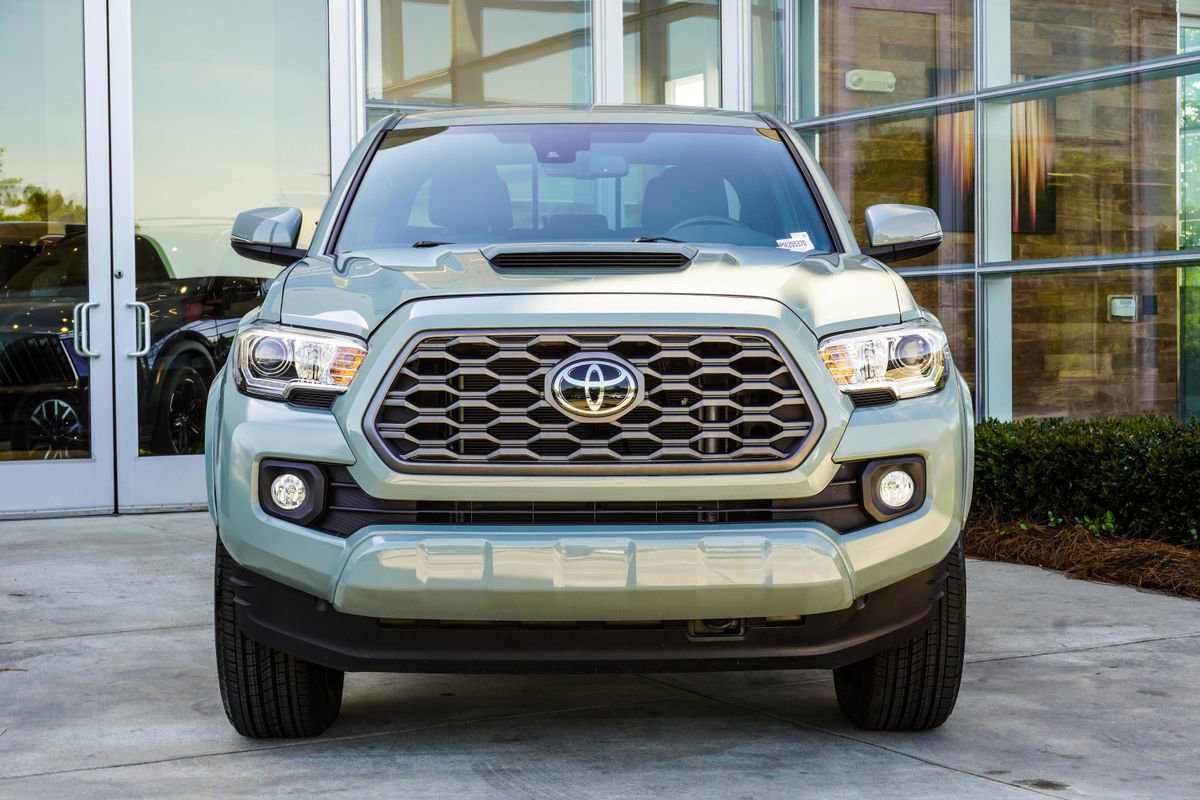 Used 2023 Toyota Tacoma TRD Sport RWD image 7