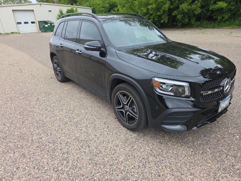 Used 2023 Mercedes-Benz GLB 250 4MATIC image 37