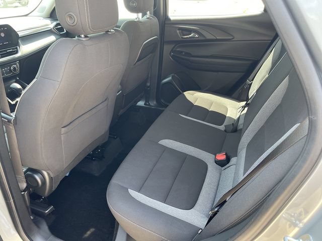 Used 2026 Chevrolet TrailBlazer LT FWD image 13