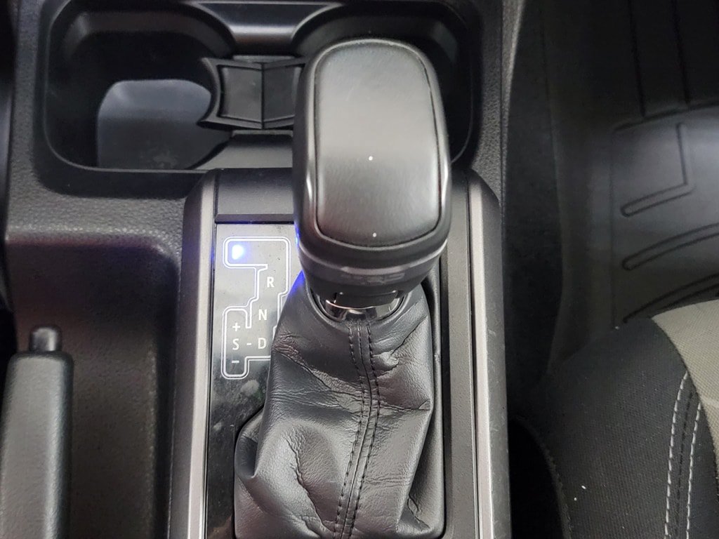 Certified 2023 Toyota Tacoma TRD Off-Road AWD/4WD image 17