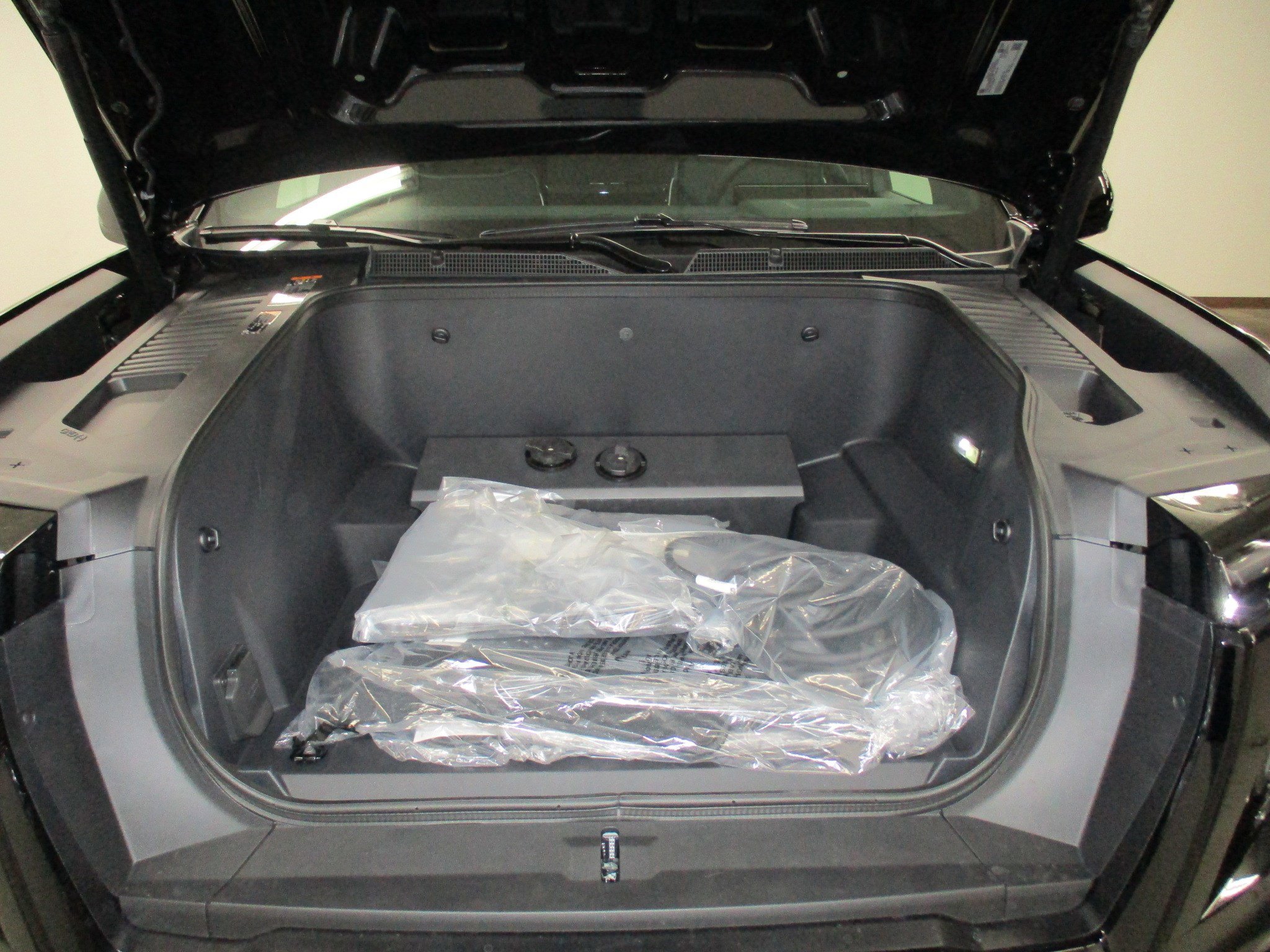 New 2026 GMC Sierra EV Elevation w/ Premium Package image 10