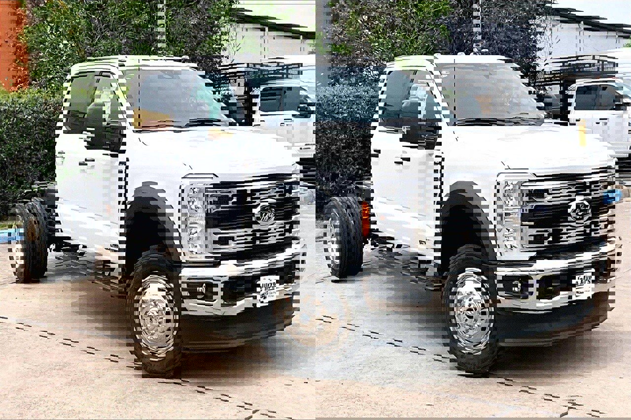 New 2023 Ford F450 XLT w/ XLT Value Package