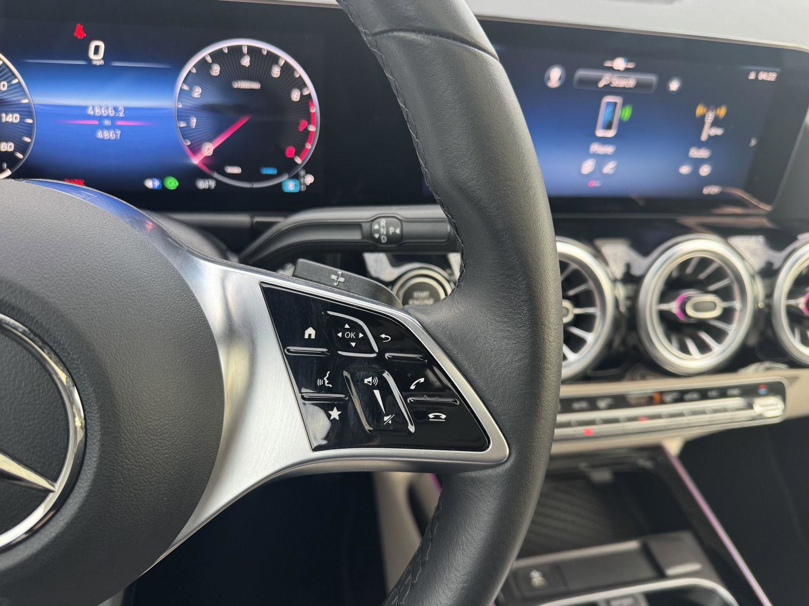 Certified 2026 Mercedes-Benz GLA 250 image 12