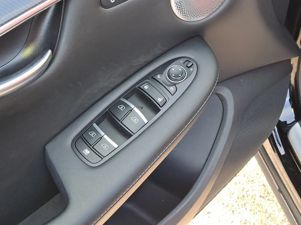 Used 2024 INFINITI QX50 Sport AWD/4WD image 22