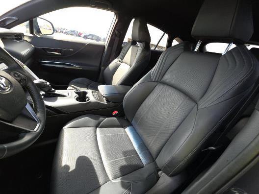 Used 2022 Toyota Venza Limited AWD/4WD image 8