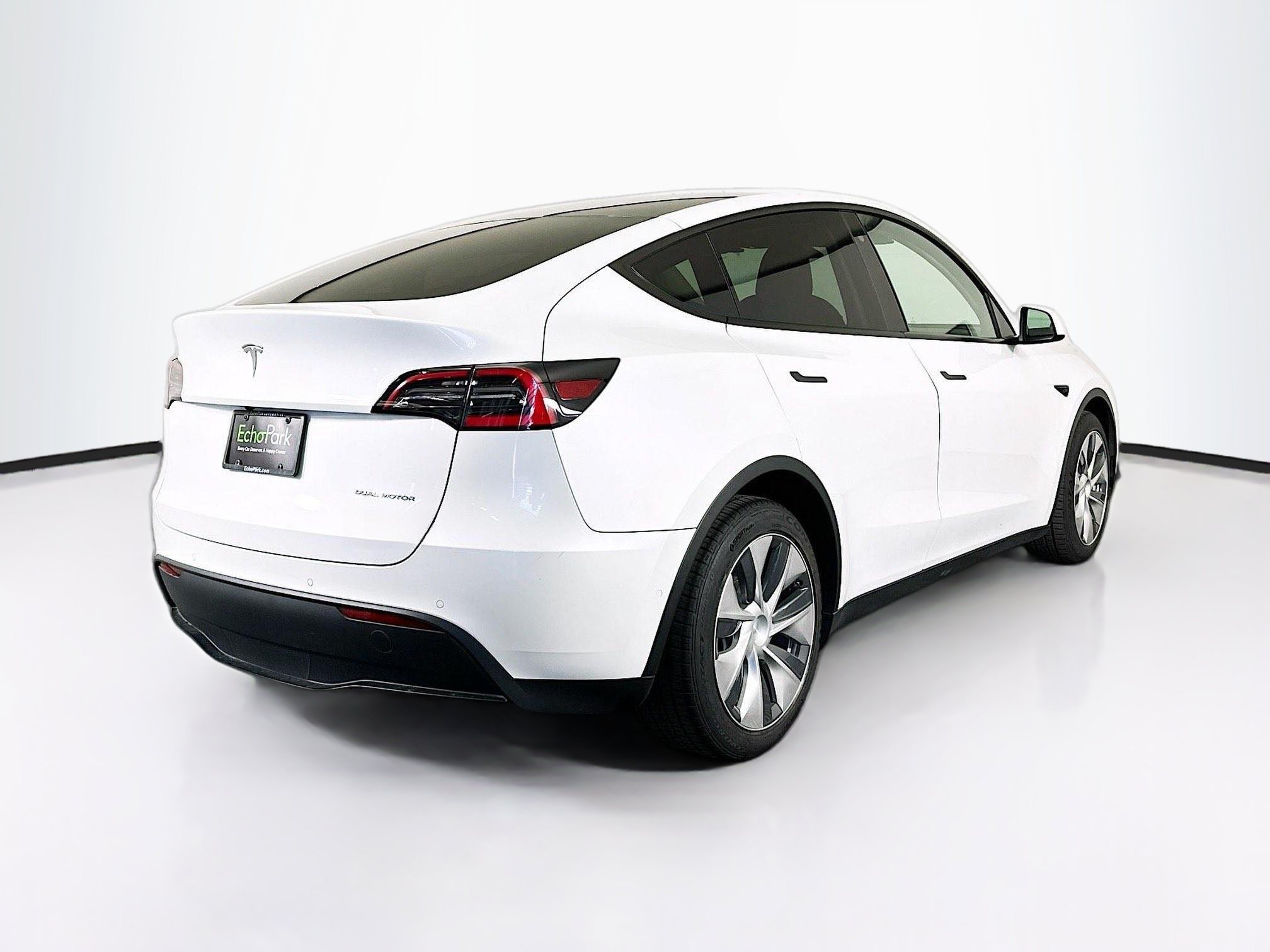 Used 2021 Tesla Model Y Long Range AWD/4WD image 9