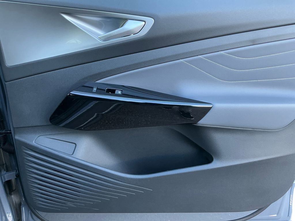 New 2026 Volkswagen ID.4 Pro S AWD/4WD image 16