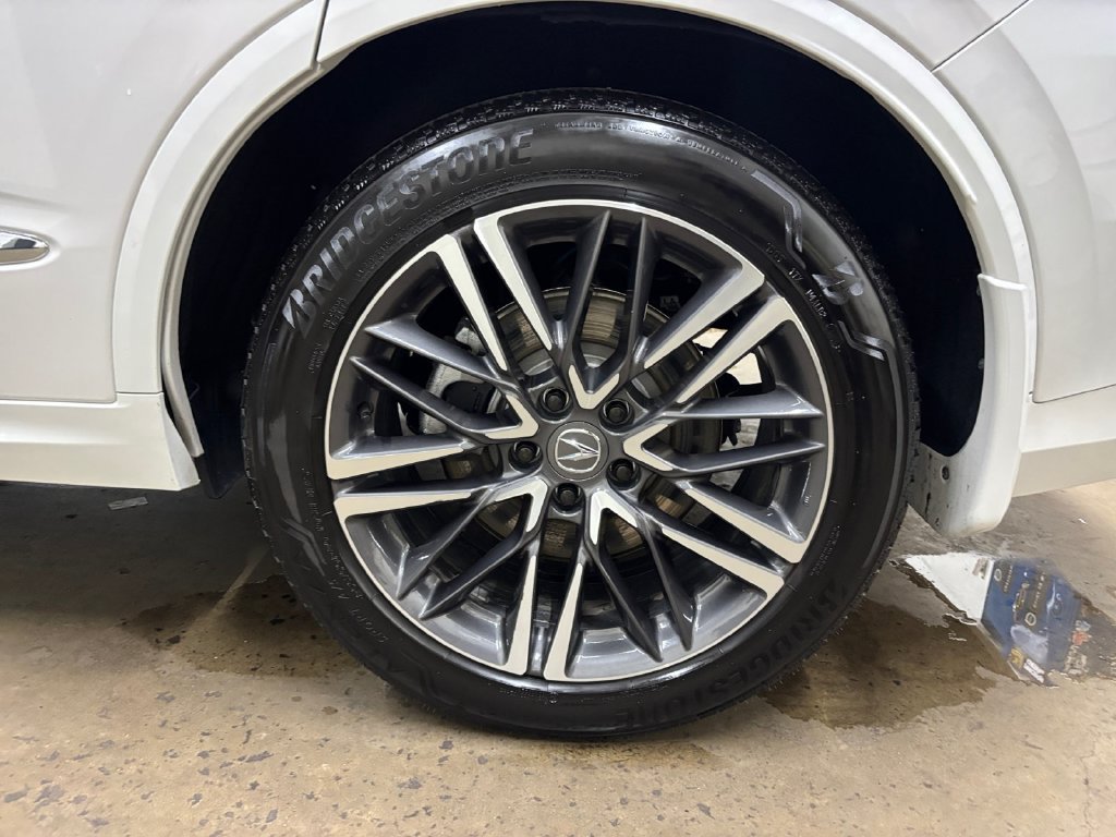 Certified 2025 Acura MDX w/ Advance Package AWD/4WD image 38