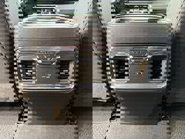 New 2026 GMC Sierra 3500 Denali w/ Denali Reserve Package image 22