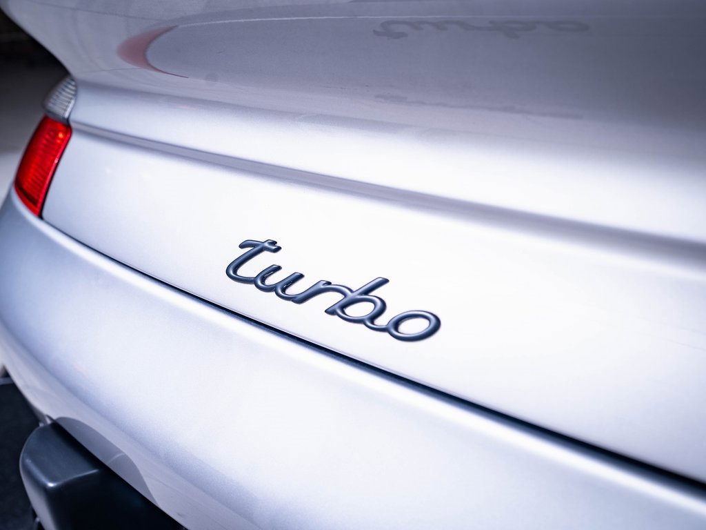 Used 2002 Porsche 911 Turbo image 34