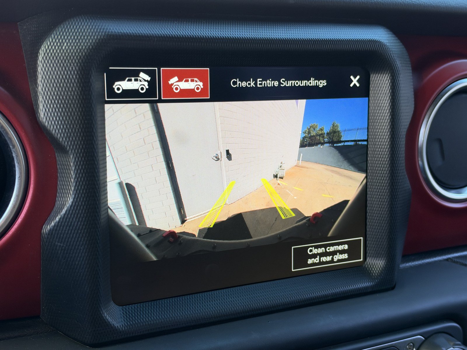 Used 2023 Jeep Wrangler Unlimited Rubicon w/ Steel Bumper Group AWD/4WD image 22