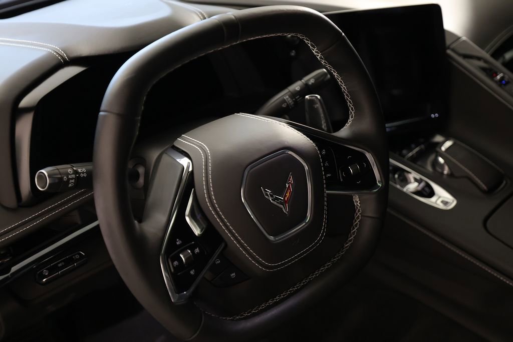 Used 2023 Chevrolet Corvette Stingray w/ Stealth Interior Trim Package image 14