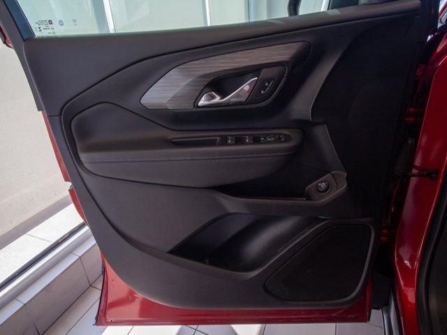 Certified 2023 GMC Terrain SLE w/ Driver Convenience Package image 8