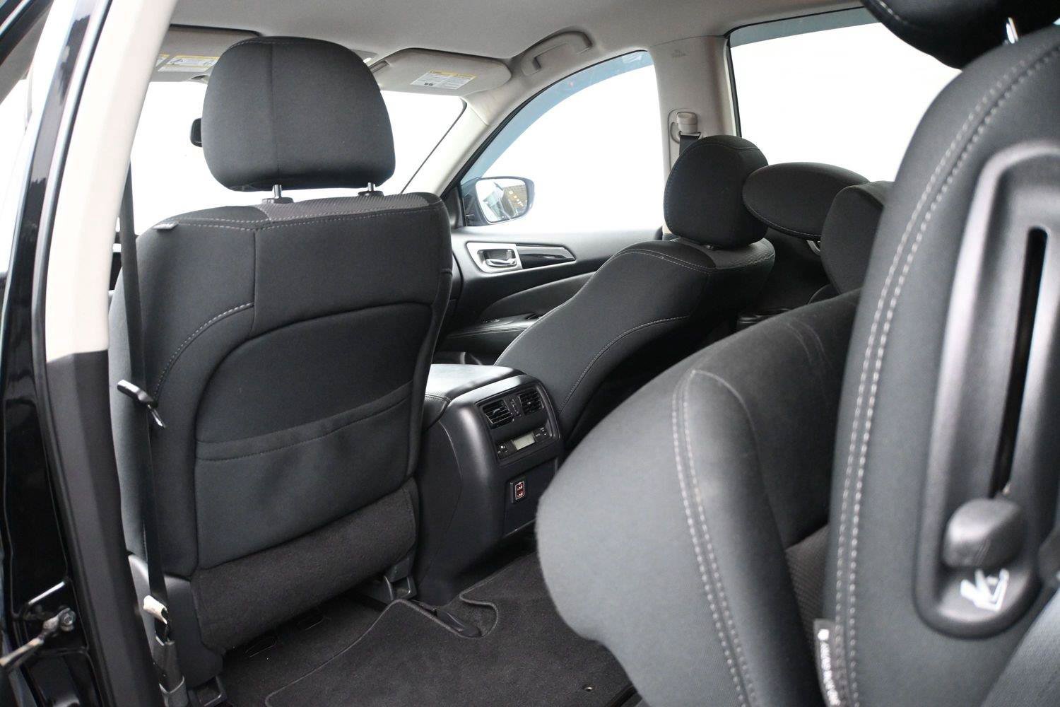 Used 2023 Nissan Rogue SV AWD/4WD image 10