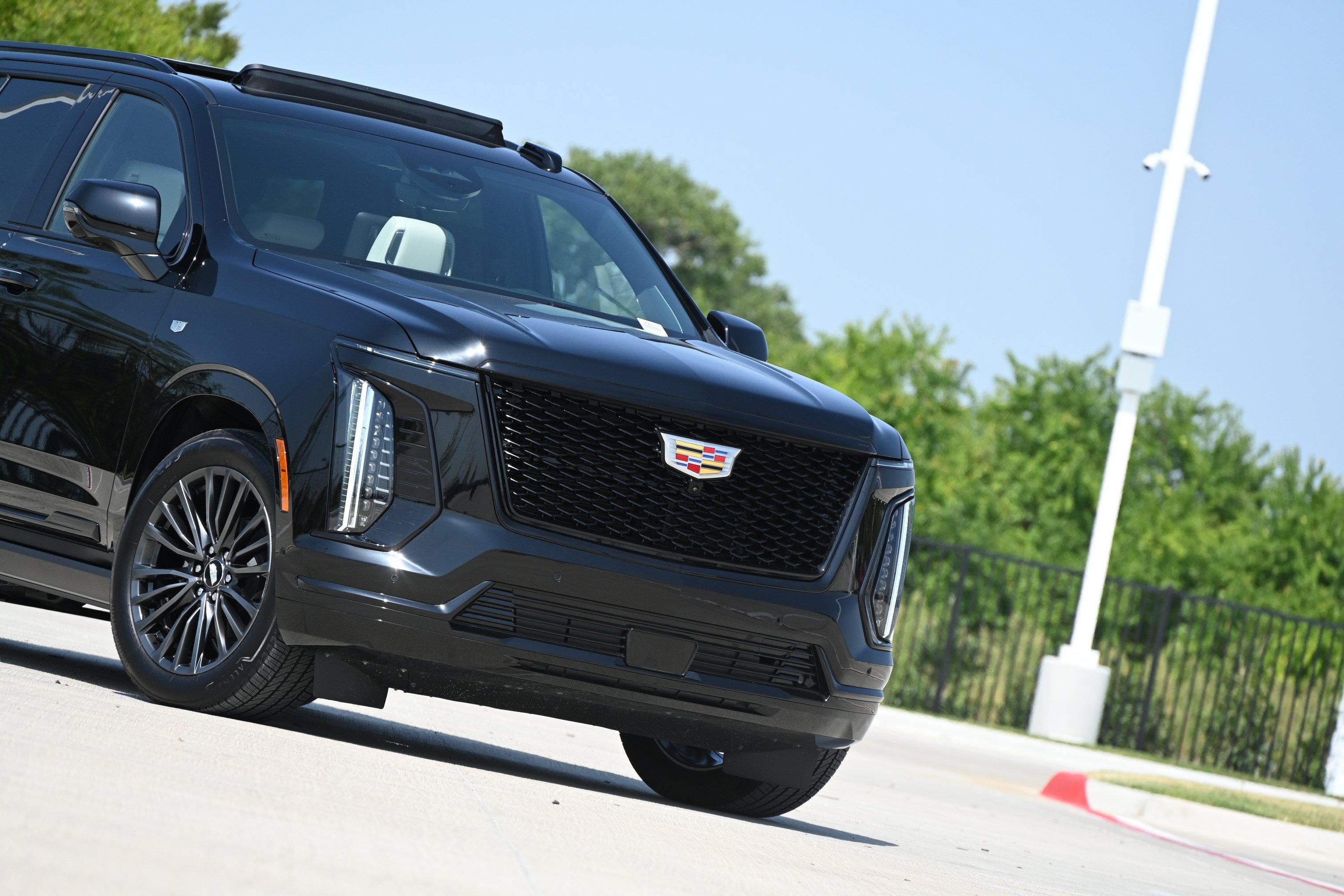 Used 2026 Cadillac Escalade Platinum Sport AWD/4WD image 41