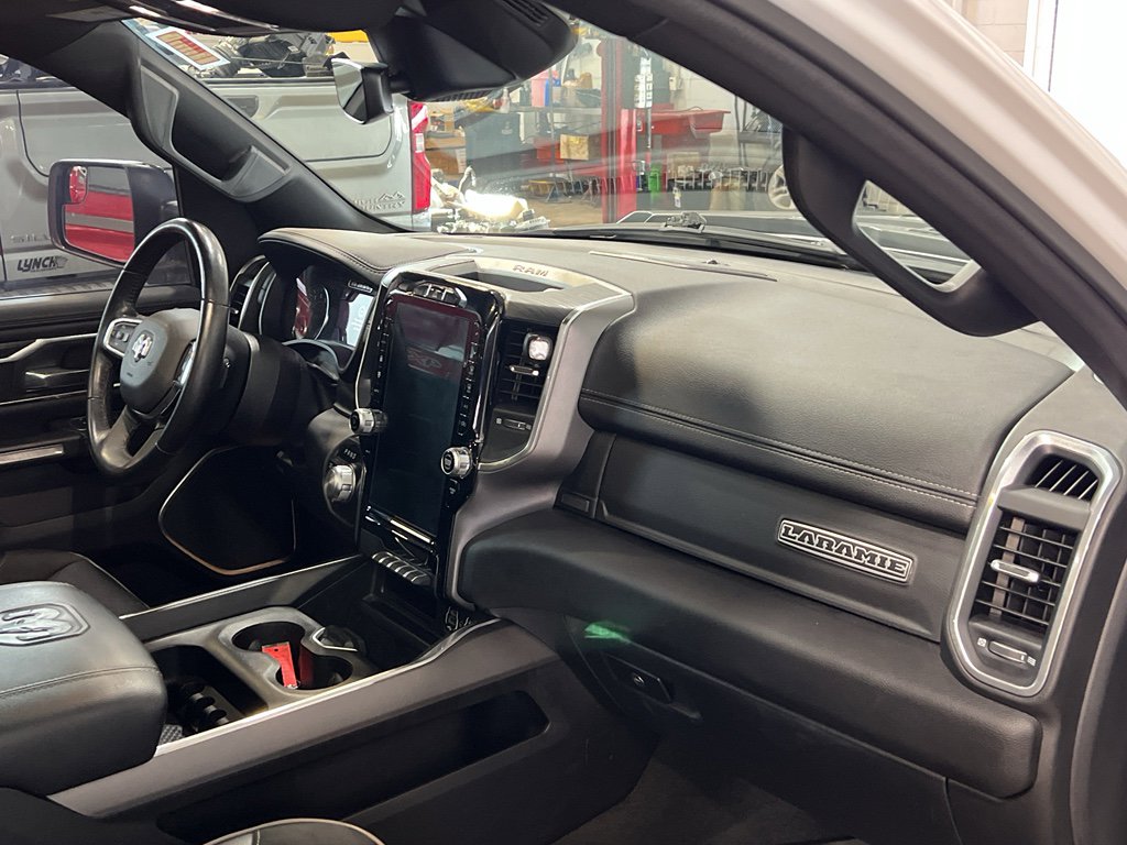 Used 2023 RAM 1500 Laramie AWD/4WD image 31