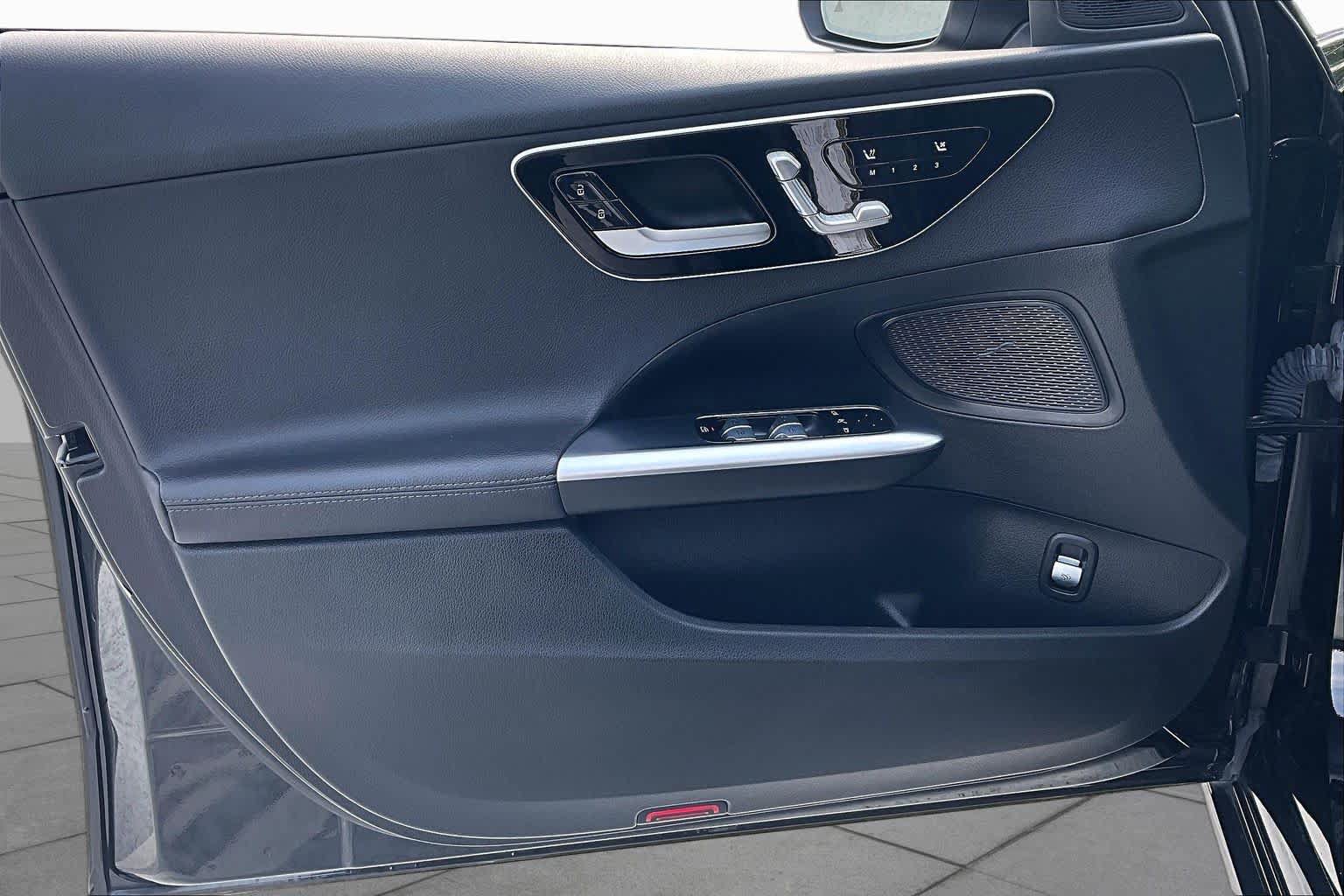 Used 2024 Mercedes-Benz C 300 Sedan image 21