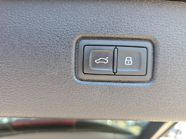 Certified 2026 Audi Q7 3.0T Premium w/ Convenience Plus Package AWD/4WD image 14