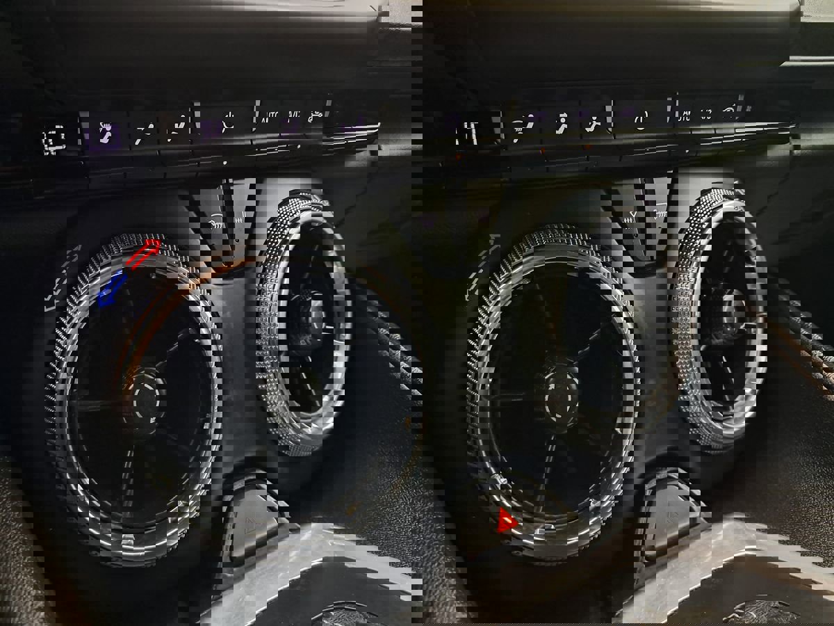 Used 2017 Chevrolet Camaro SS image 19