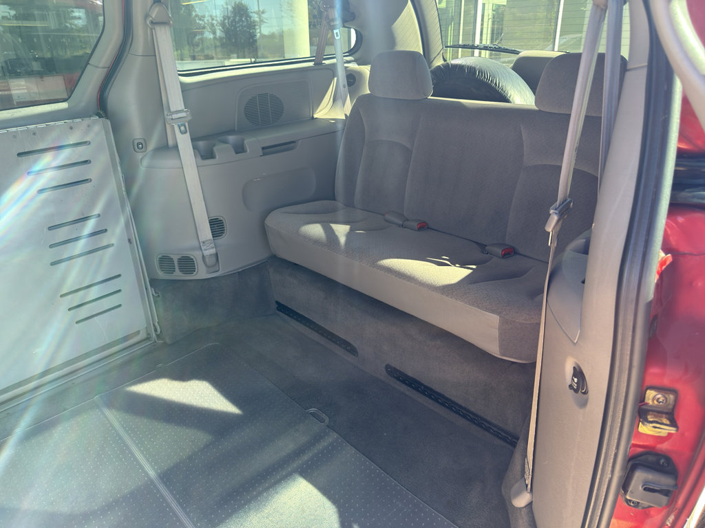 Used 2003 Dodge Grand Caravan Sport image 12