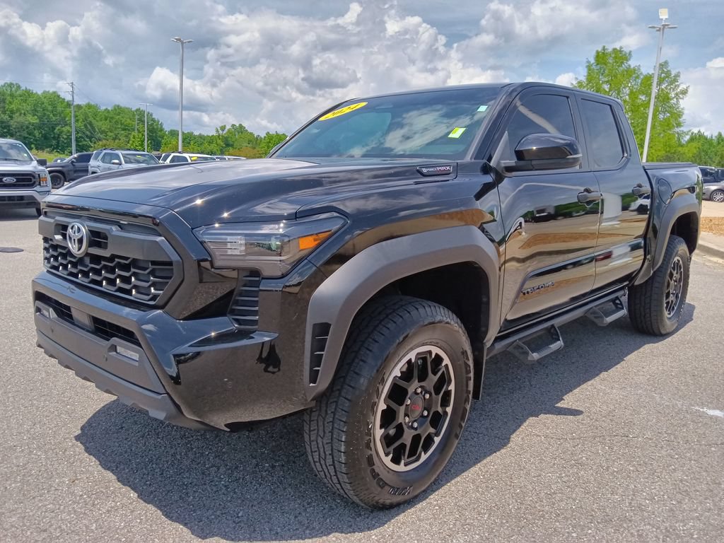 Used 2024 Toyota Tacoma TRD Off-Road w/ TRD Off Road Upgrade Package AWD/4WD image 7