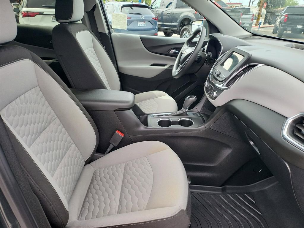 Used 2019 Chevrolet Equinox LS AWD/4WD image 19