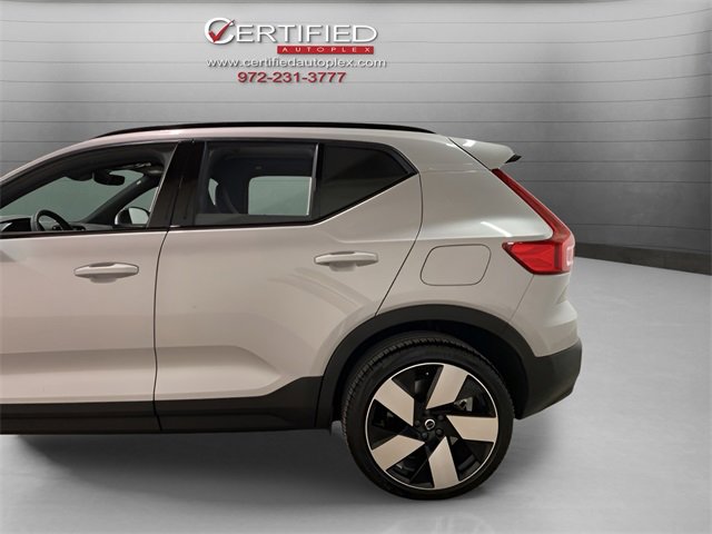 Used 2023 Volvo XC40 Recharge Ultimate w/ Protection Package Premier image 7