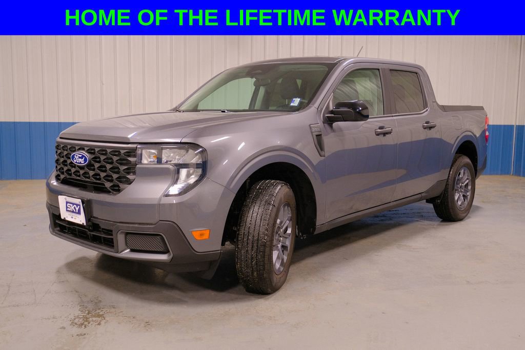 New 2025 Ford Maverick XLT w/ XLT Luxury Package
