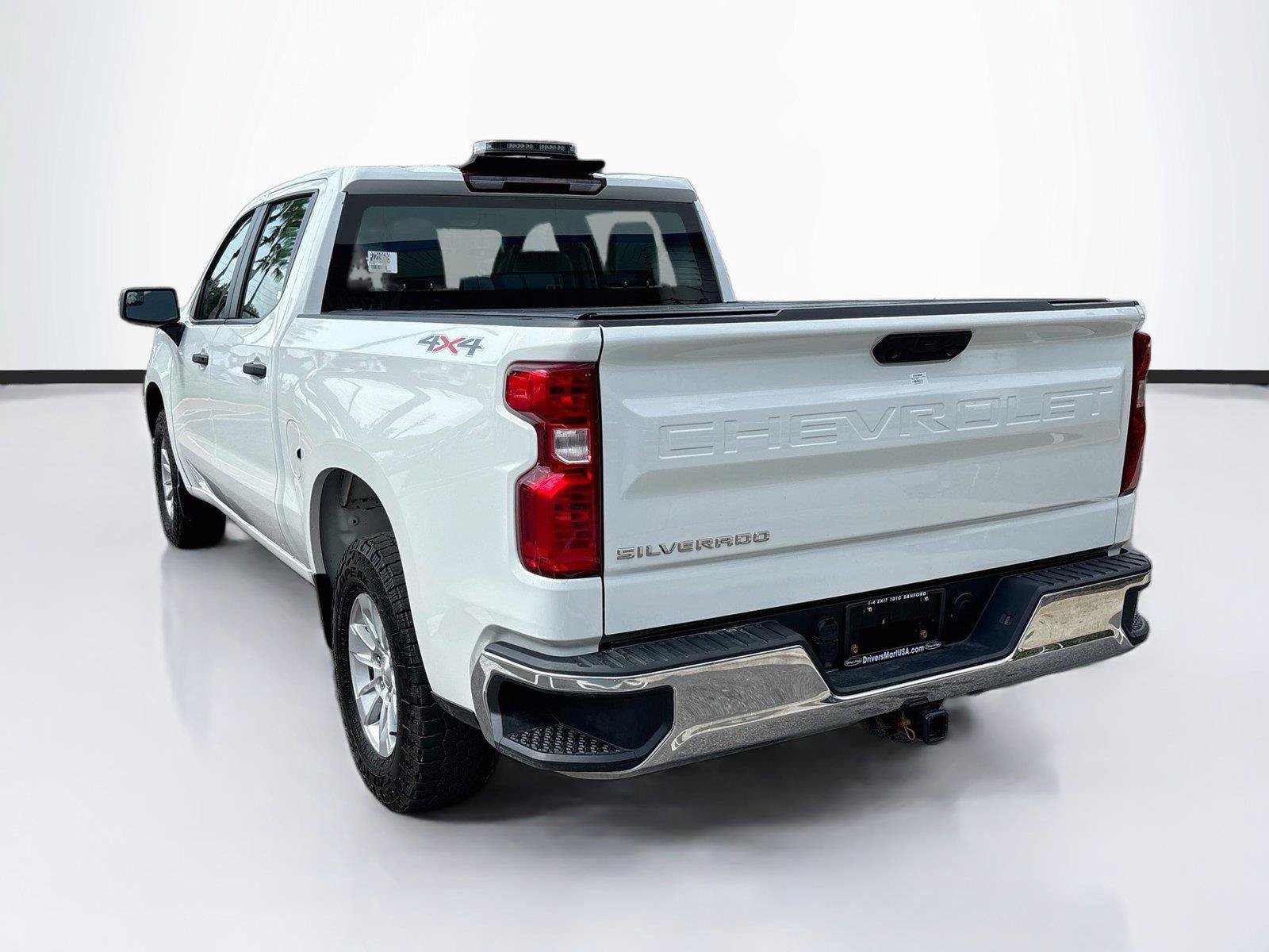 Used 2023 Chevrolet Silverado 1500 W/T w/ Trailering Package AWD/4WD image 5