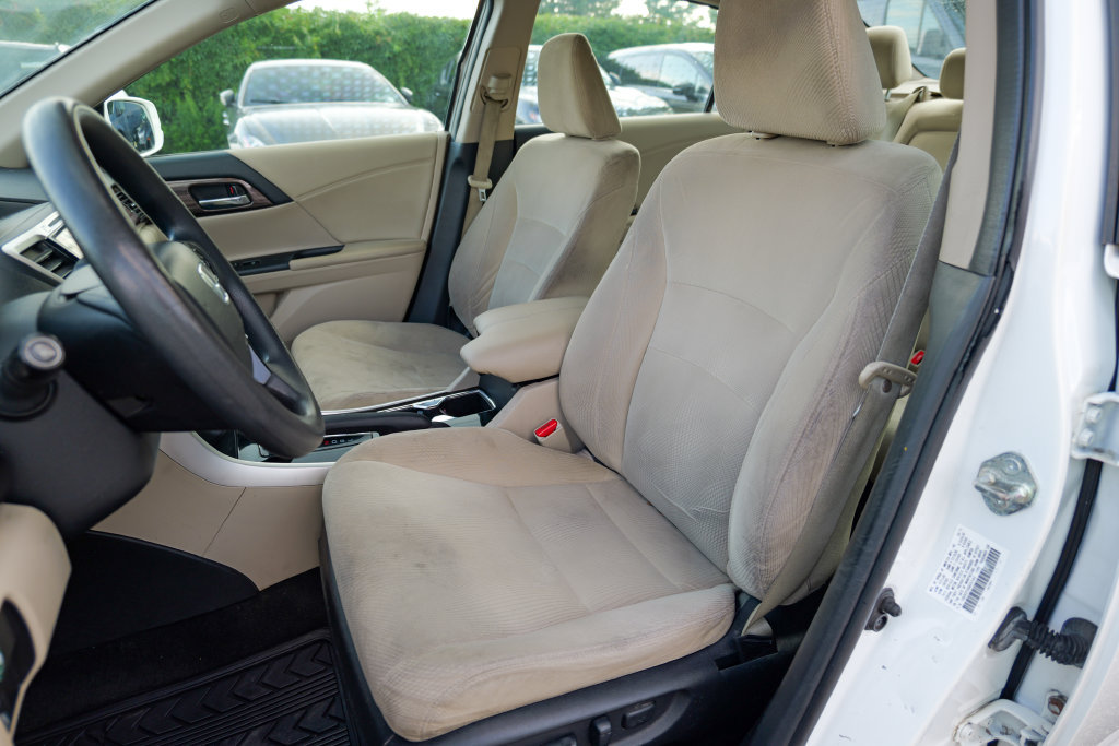 Used 2016 Honda Accord EX image 22