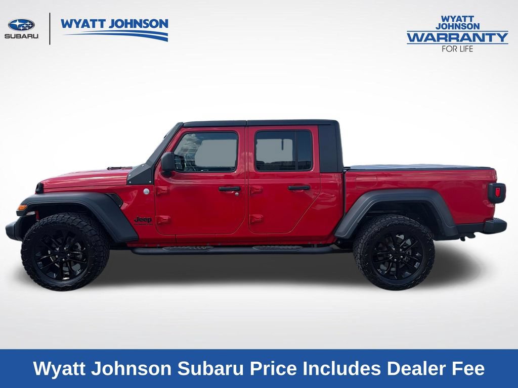 Used 2021 Jeep Gladiator Sport AWD/4WD image 4