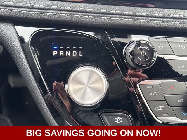 New 2026 Chrysler Pacifica Select w/ S Appearance Package image 30