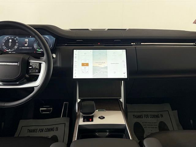New 2025 Land Rover Range Rover SE image 24