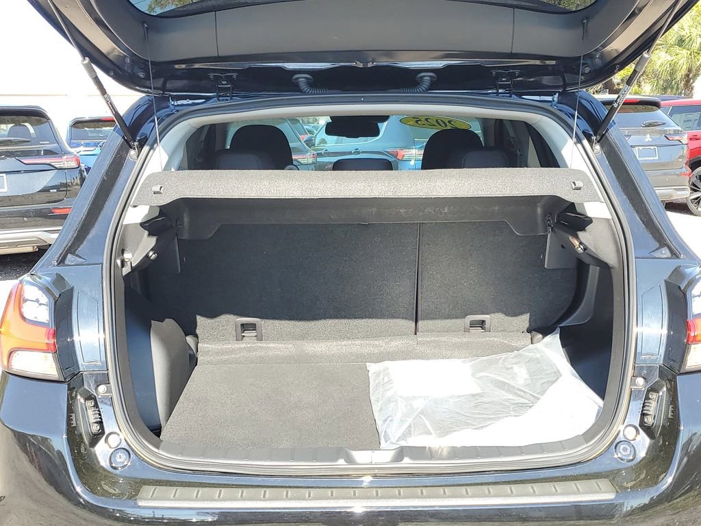 Used 2025 Mitsubishi Outlander Sport ES image 6