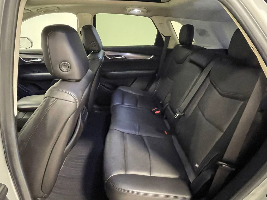 Used 2019 Cadillac XT5 Luxury image 20