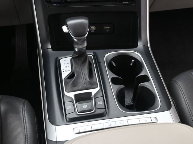 Used 2024 Kia Carnival LX image 26