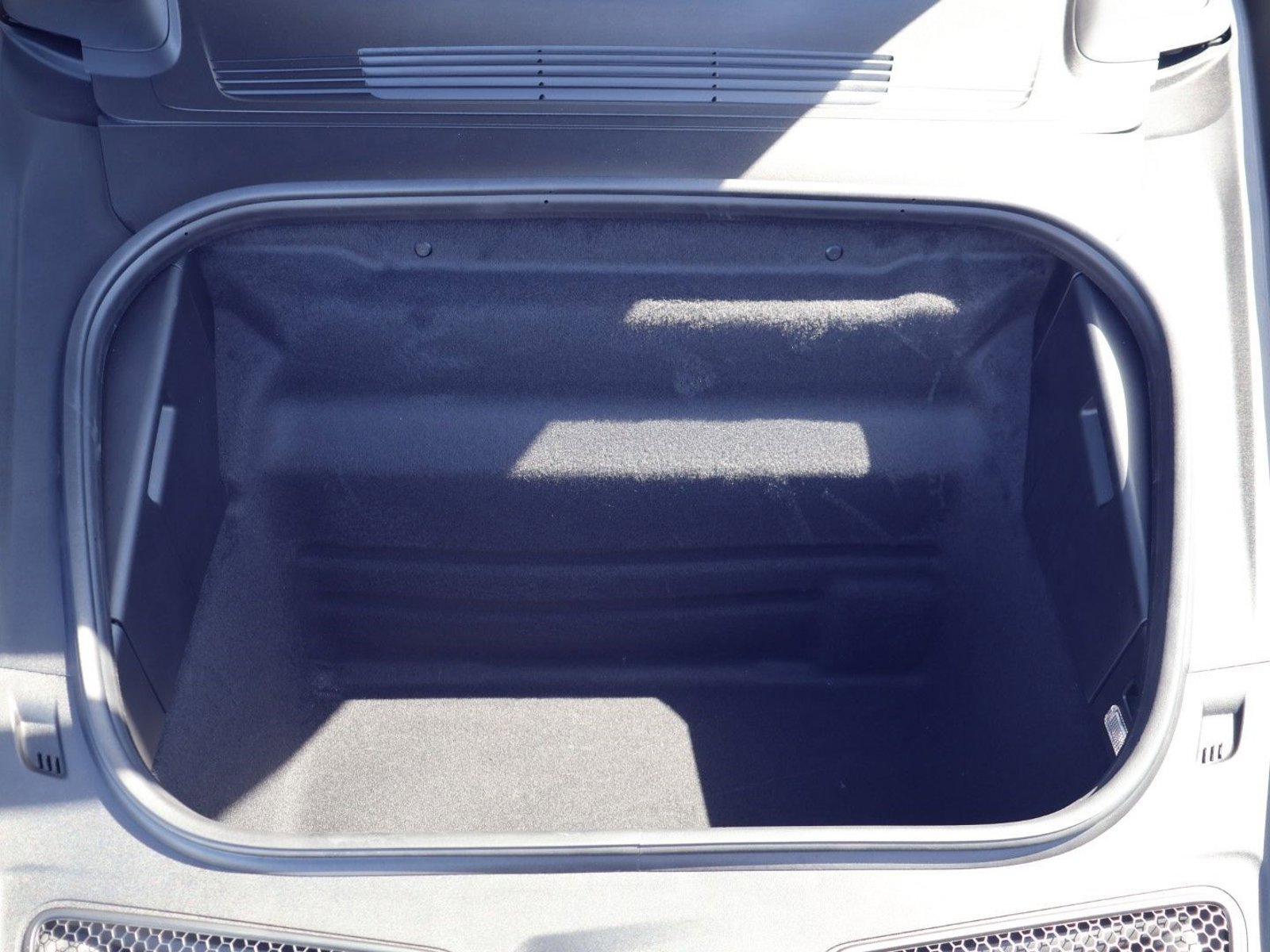 New 2026 Porsche 911 GT3 RWD image 22