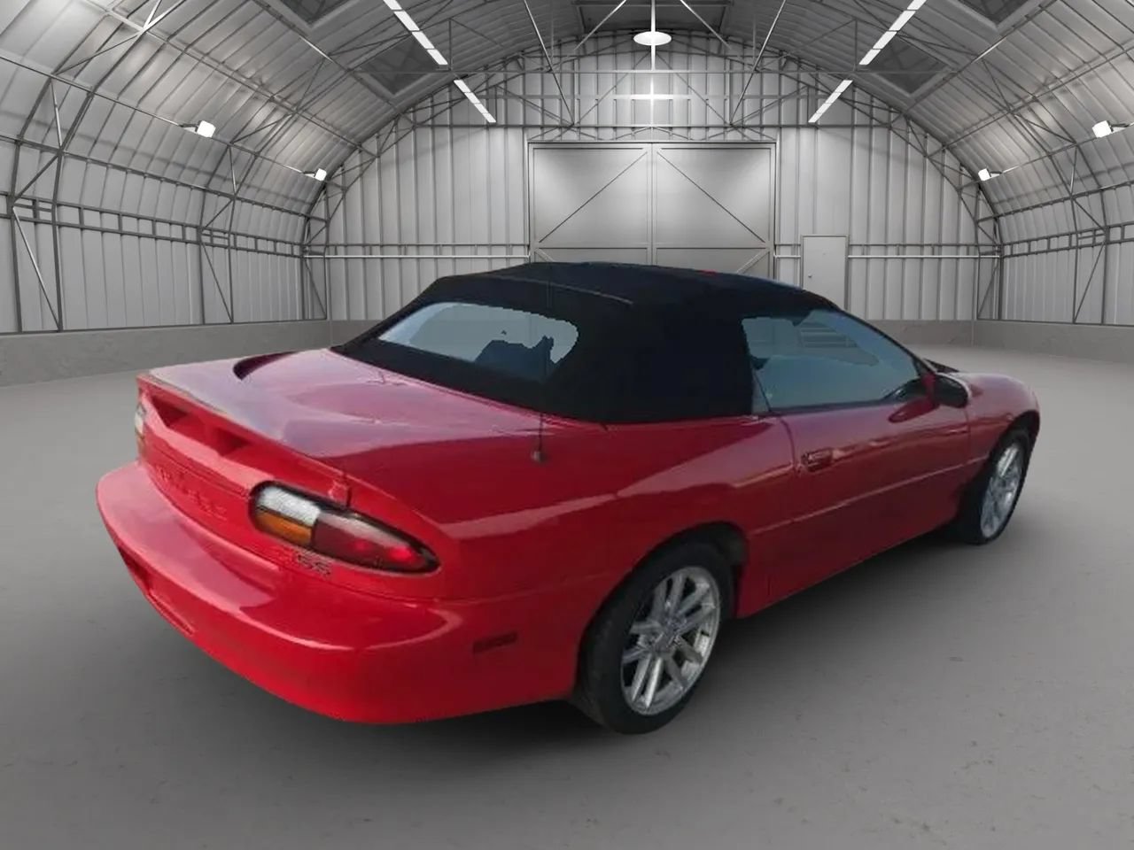 Used 2002 Chevrolet Camaro Z28 w/ SS Performance/Appearance Pkg RWD image 4