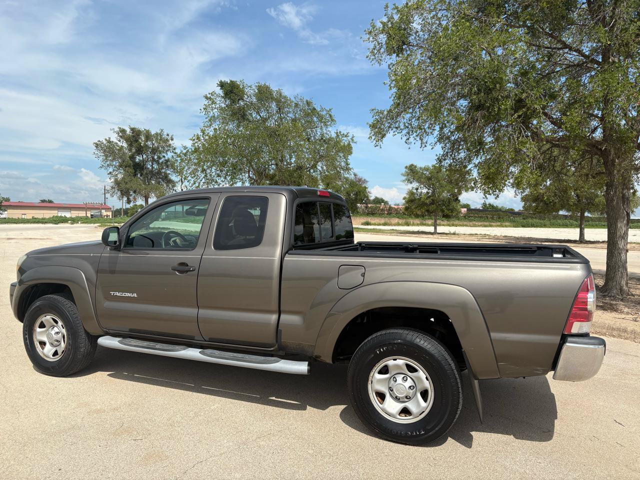 Used 2009 Toyota Tacoma PreRunner RWD image 12