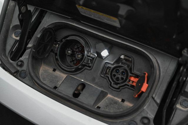 Used 2022 Nissan Leaf S Plus image 9