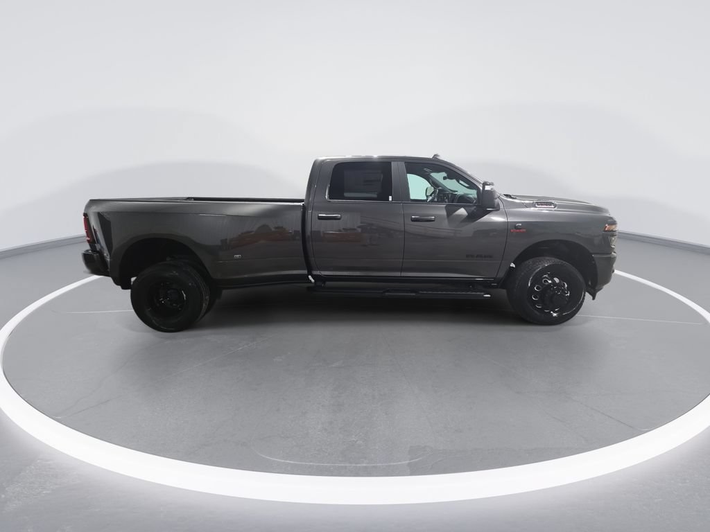 Used 2026 RAM 3500 Big Horn AWD/4WD image 9