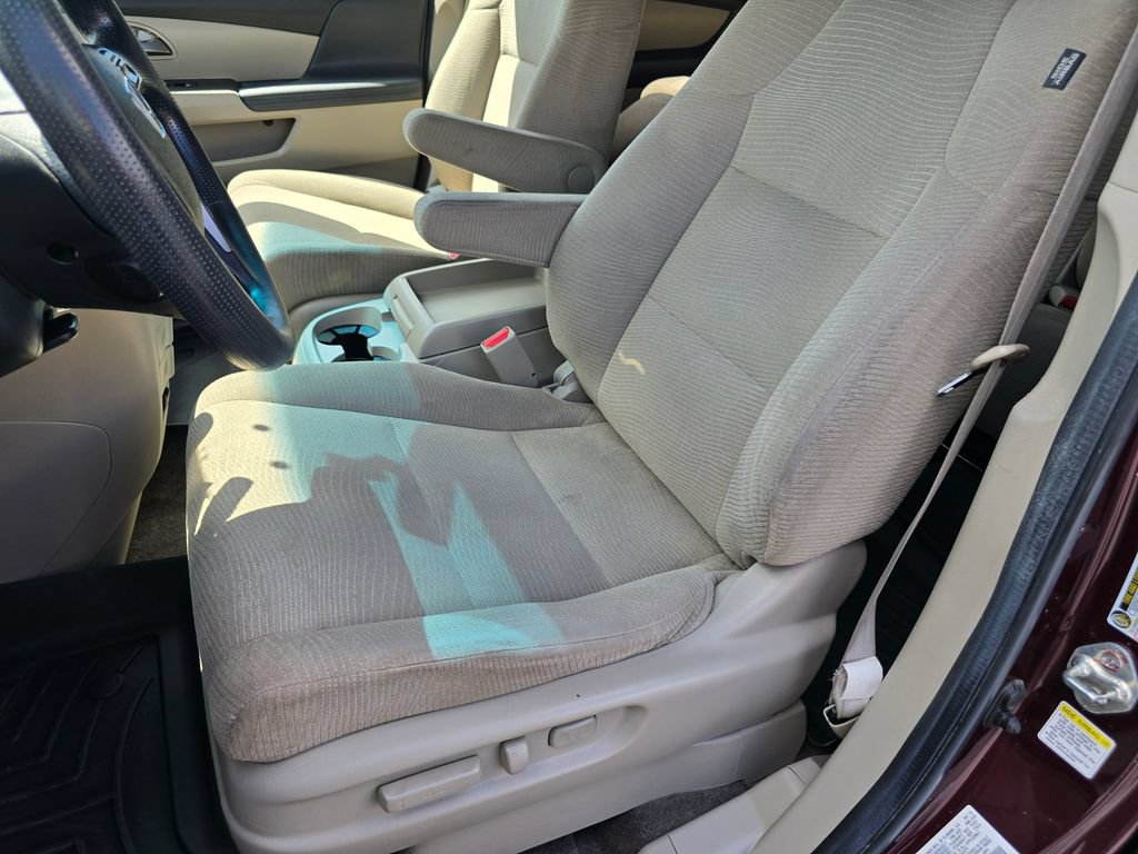Used 2013 Honda Odyssey EX image 16