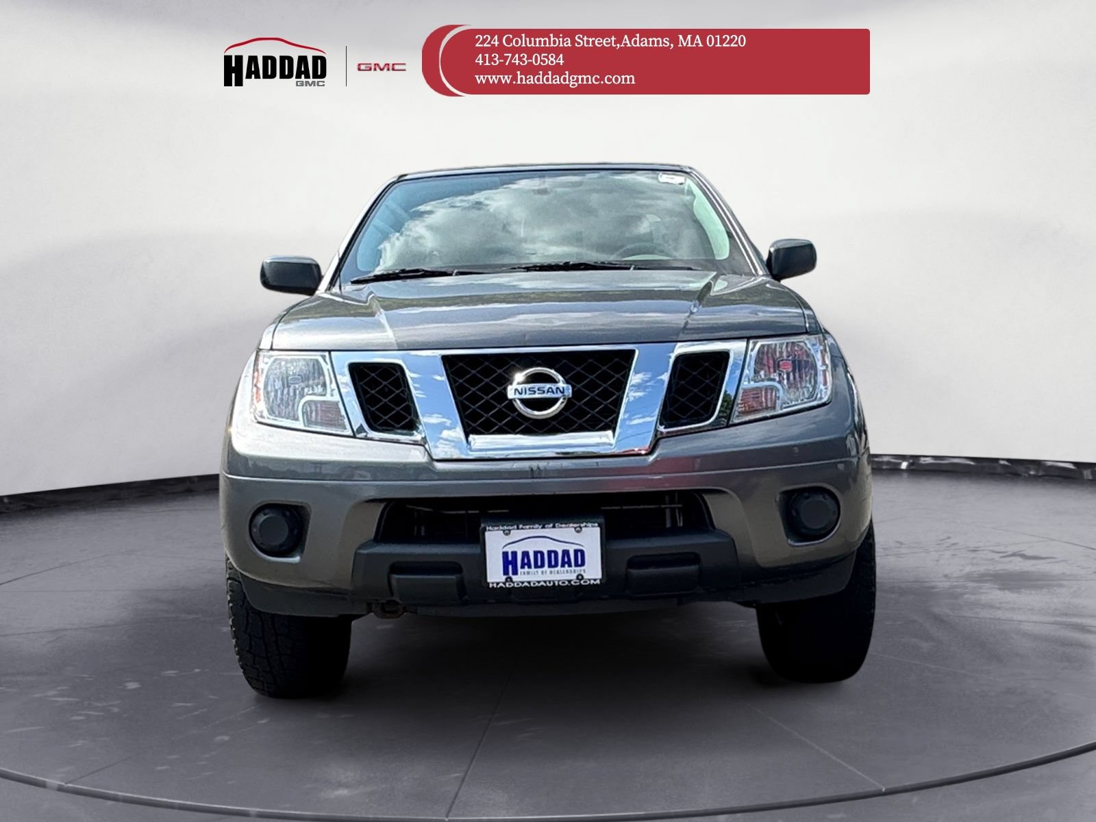 Used 2019 Nissan Frontier SV AWD/4WD image 2