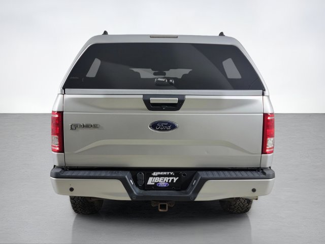 Used 2017 Ford F150 XLT w/ Equipment Group 302A Luxury AWD/4WD image 4