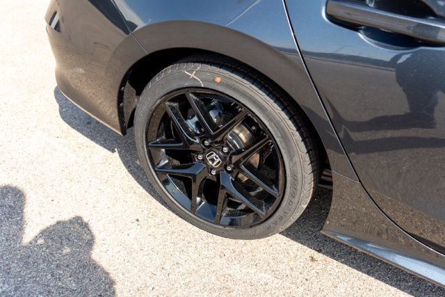 Used 2025 Honda Civic Sport image 10