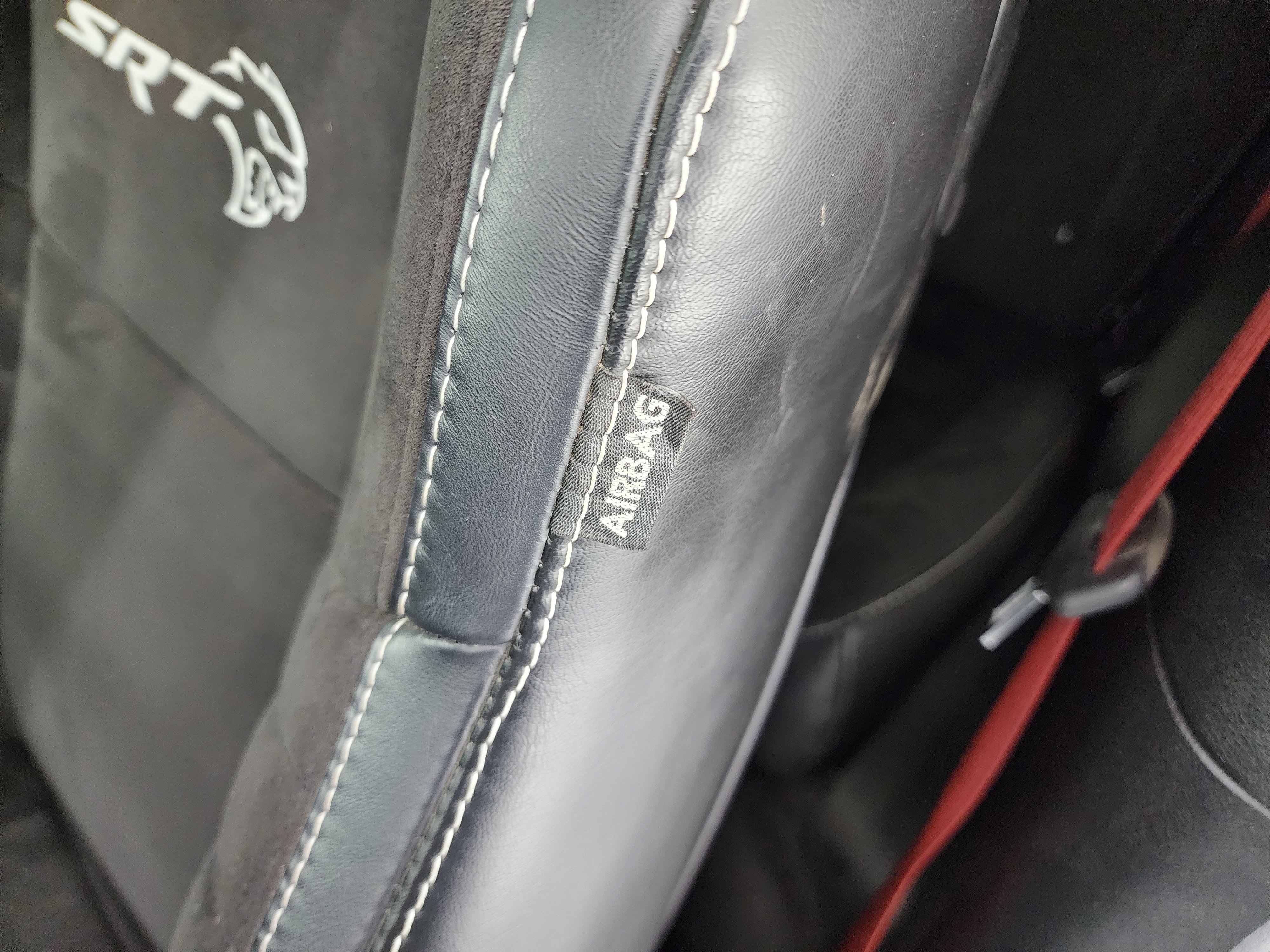 Used 2017 Dodge Challenger SRT Hellcat RWD image 37