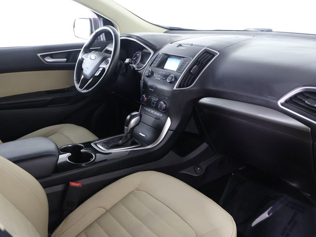 Used 2018 Ford Edge SEL image 22