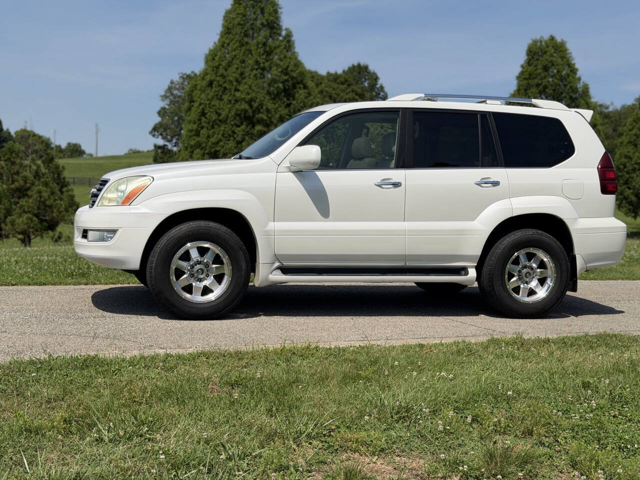 Used 2008 Lexus GX 470 AWD/4WD image 3