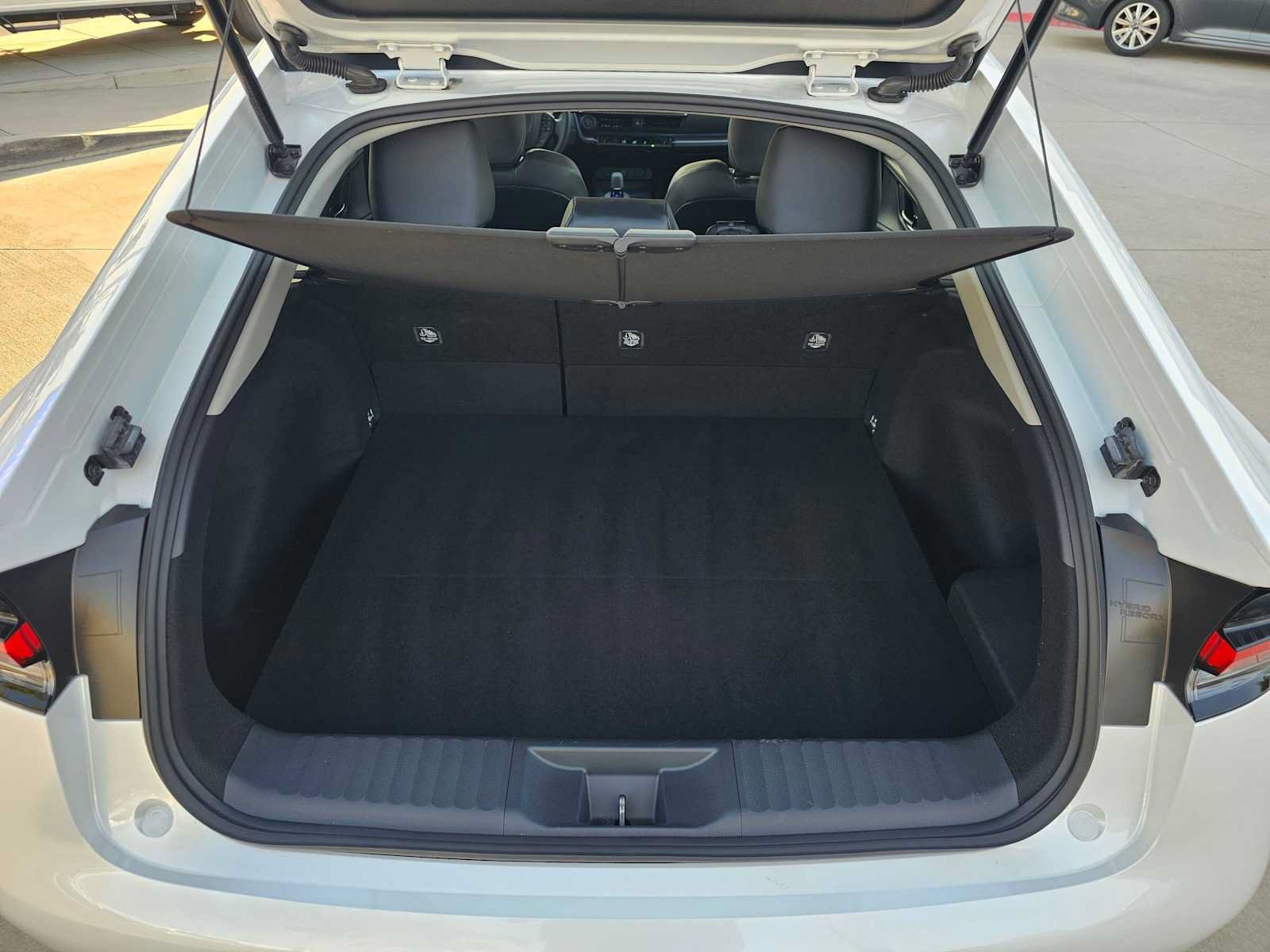 Certified 2026 Toyota Prius XLE FWD image 14